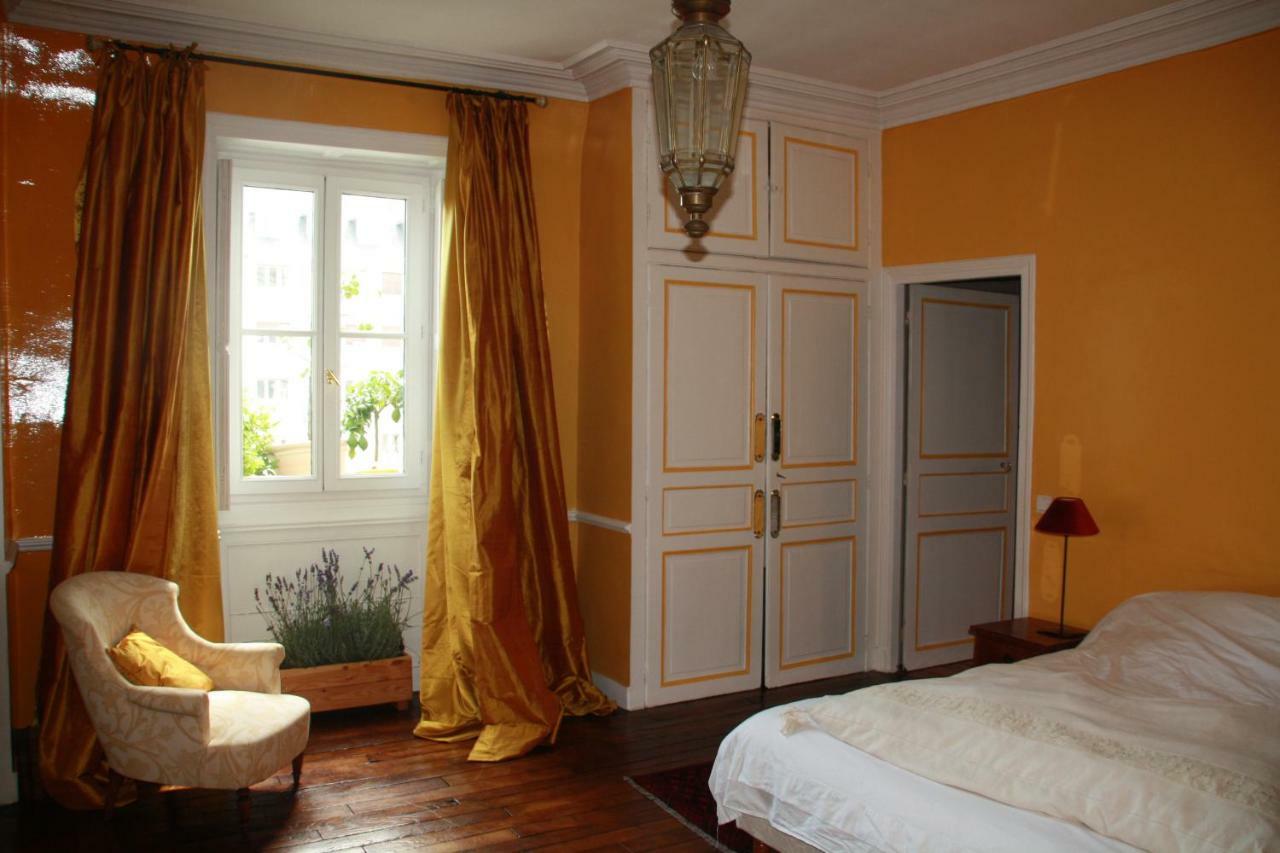 La Maison Bleue Rennes Exterior foto